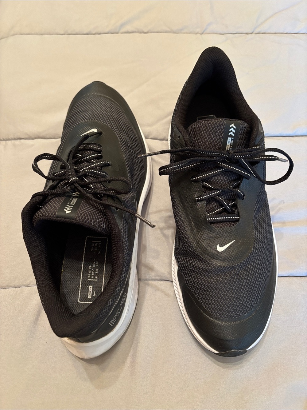 Nike Men’s Black Athletic Running Sneakers with White Sole